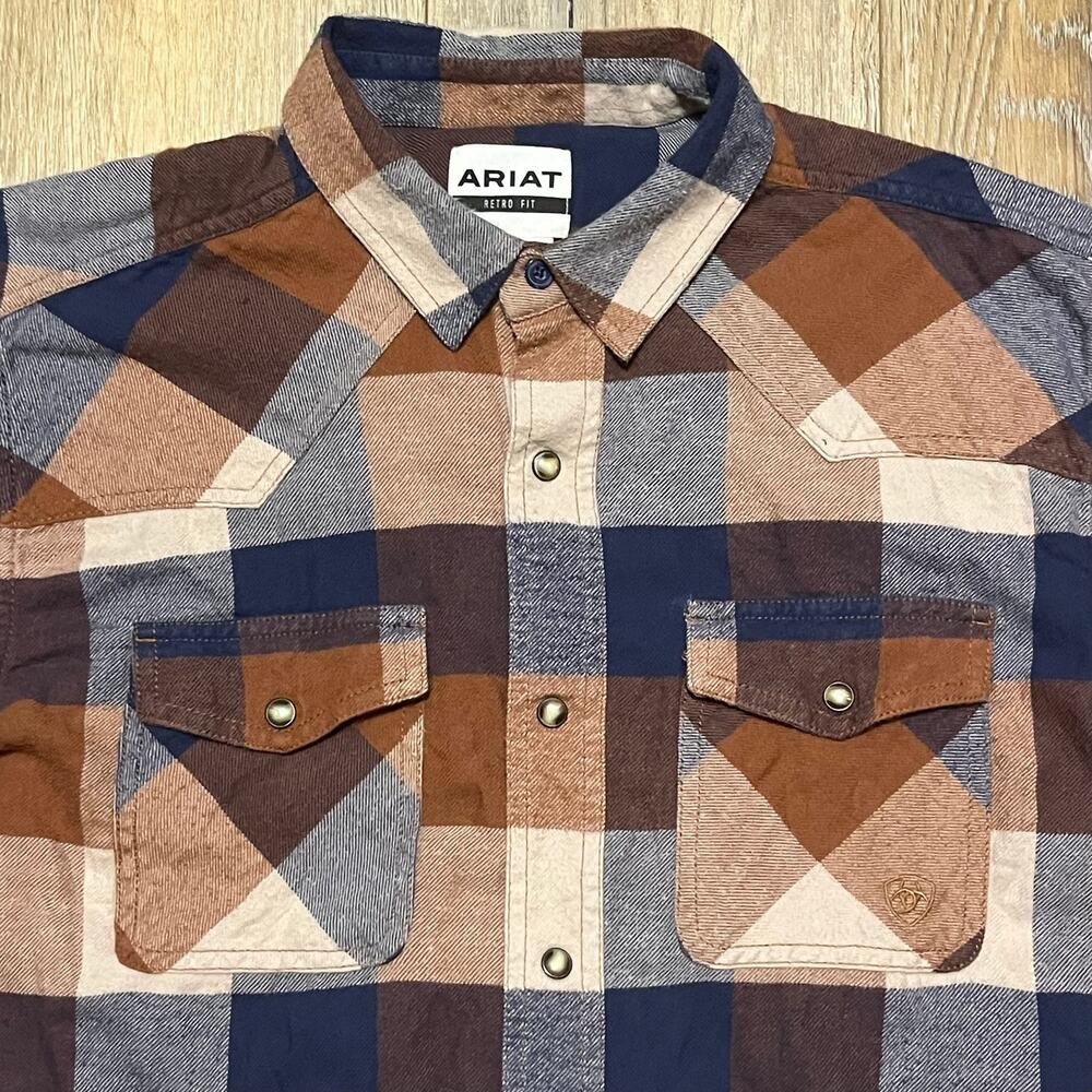 Ariat Mohogany Haider Retro Fit Plaid Pearl Snap Shirt L Double Front Pockets - Picture 3 of 8